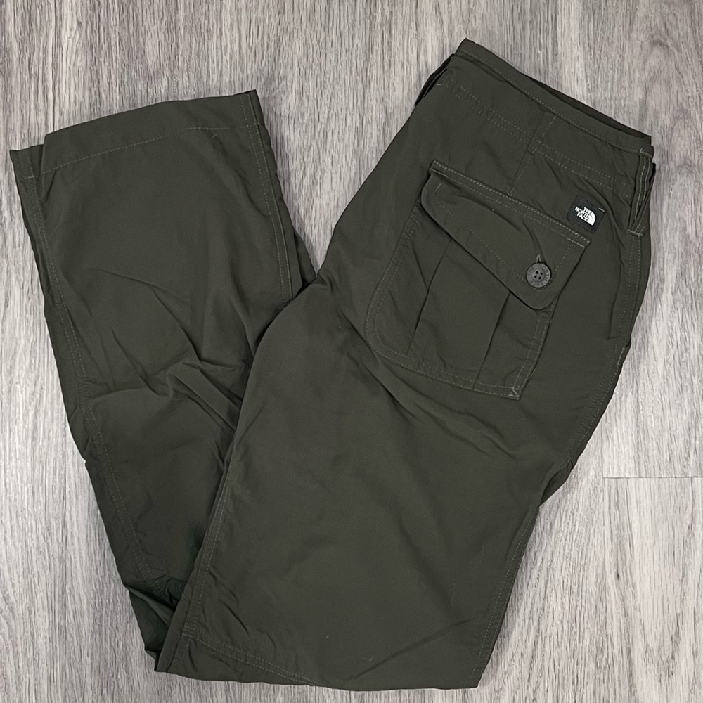The North Face Women’s Dark Green Cargo Pants